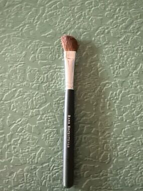 Bare Escentuals Tapered Shadow Brush
